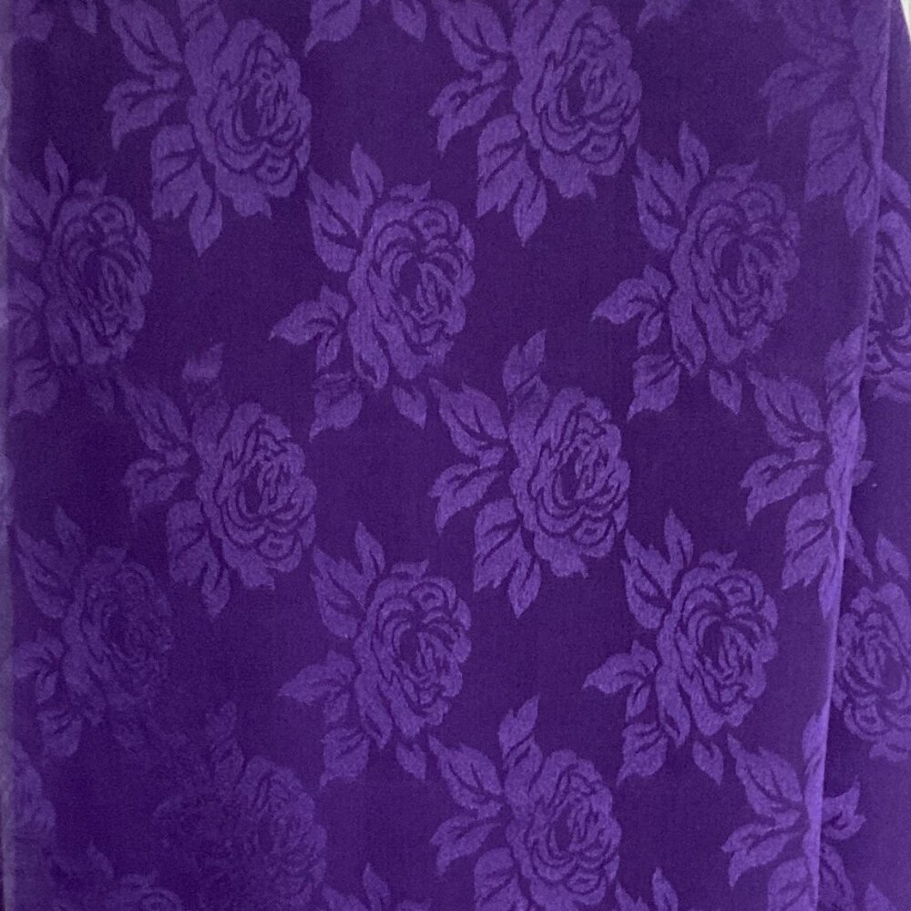 Oscar de la Renta Purple Scarf - 64 inches - Picture 4 of 5